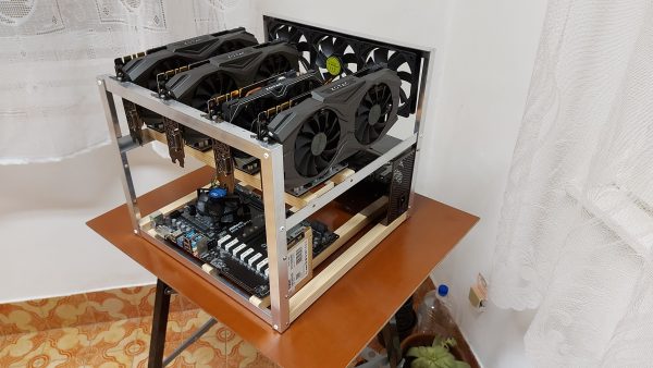 4 VGA rig keret példa build